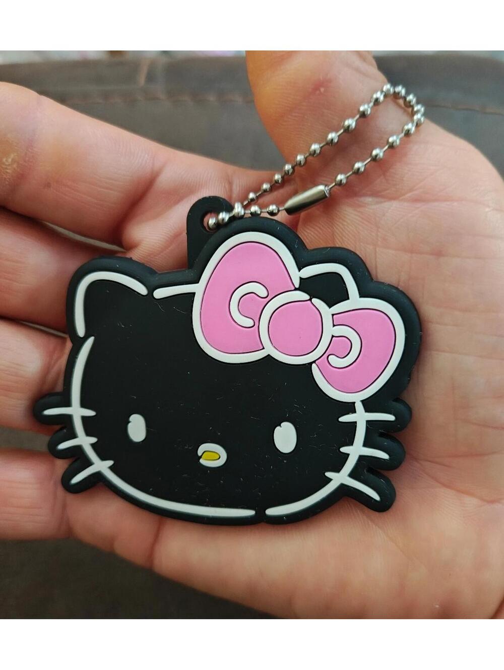 2023 Hello Kitty 3D Embossed Rubber Keychain In Great Condition